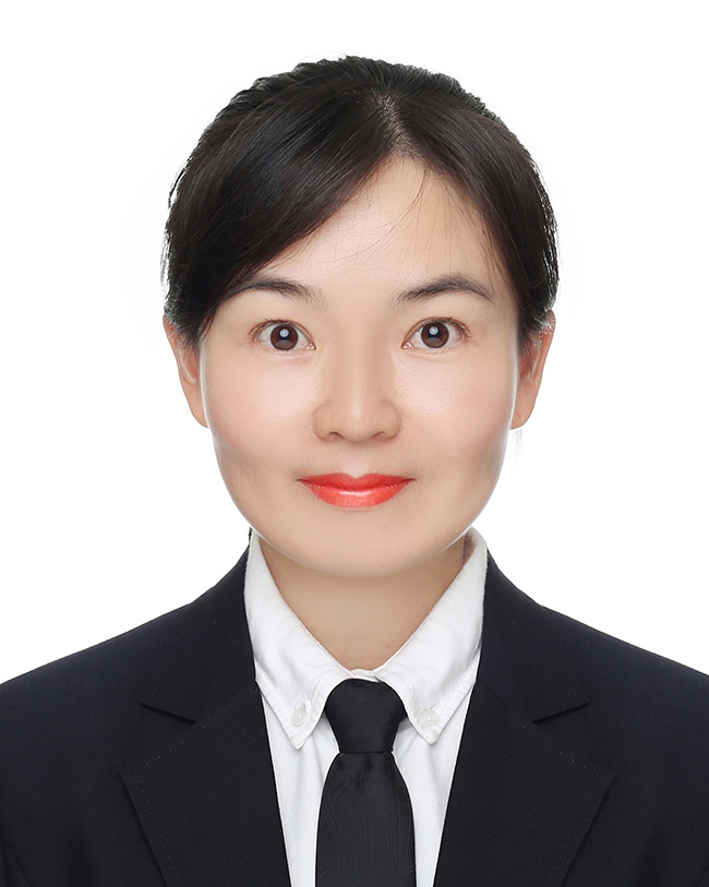 赵彩霞