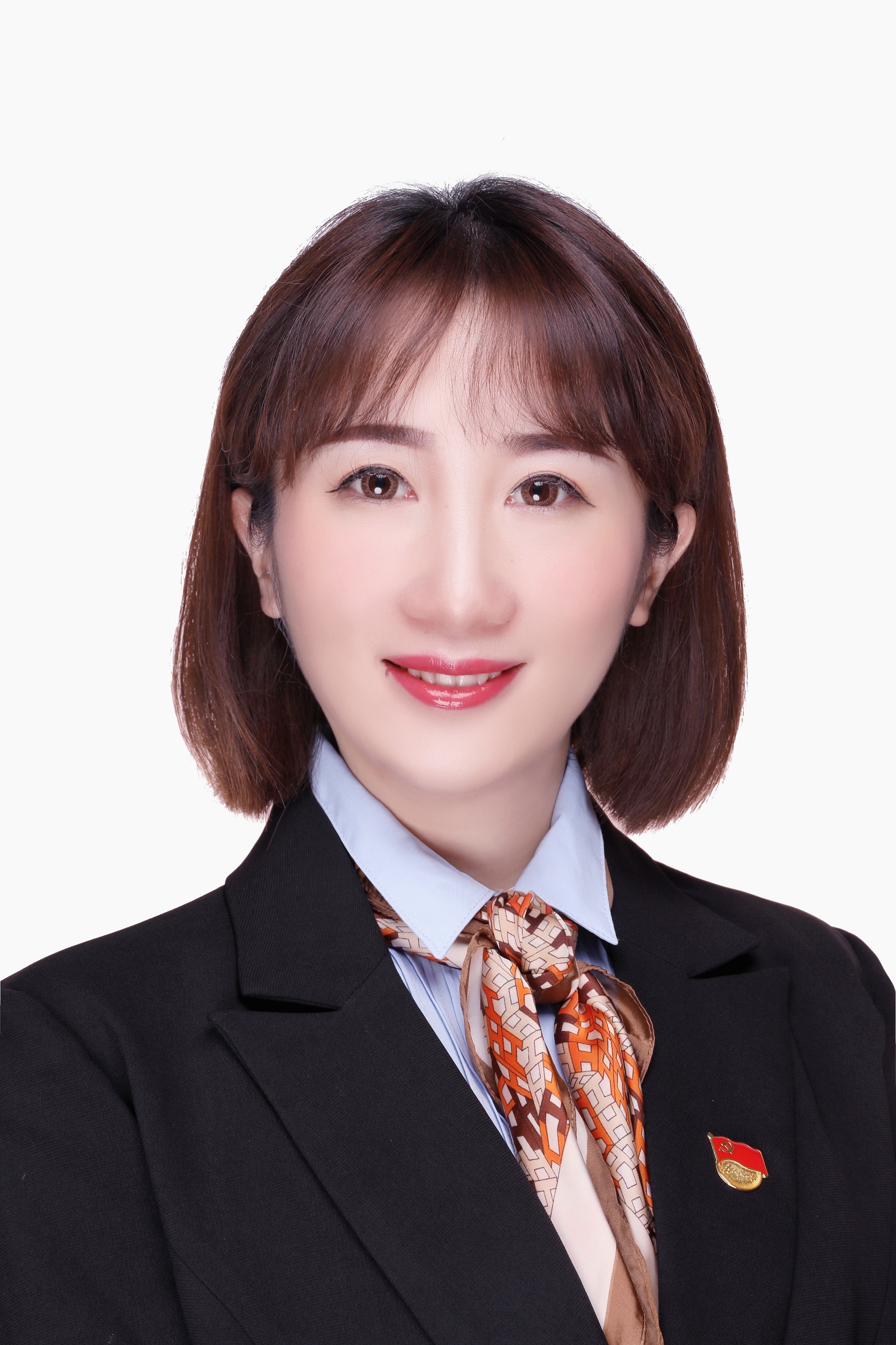龙薇